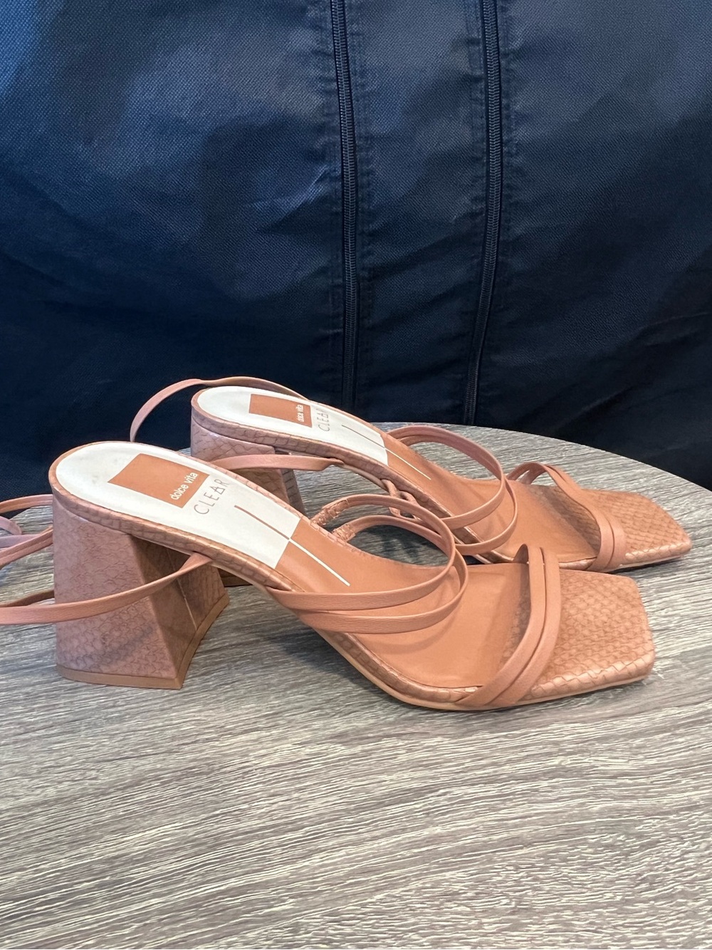 Anthropologie Dolce Vita Clear Paxx Luggage Stella Heels- Size 8.5 - Picture 7 of 15